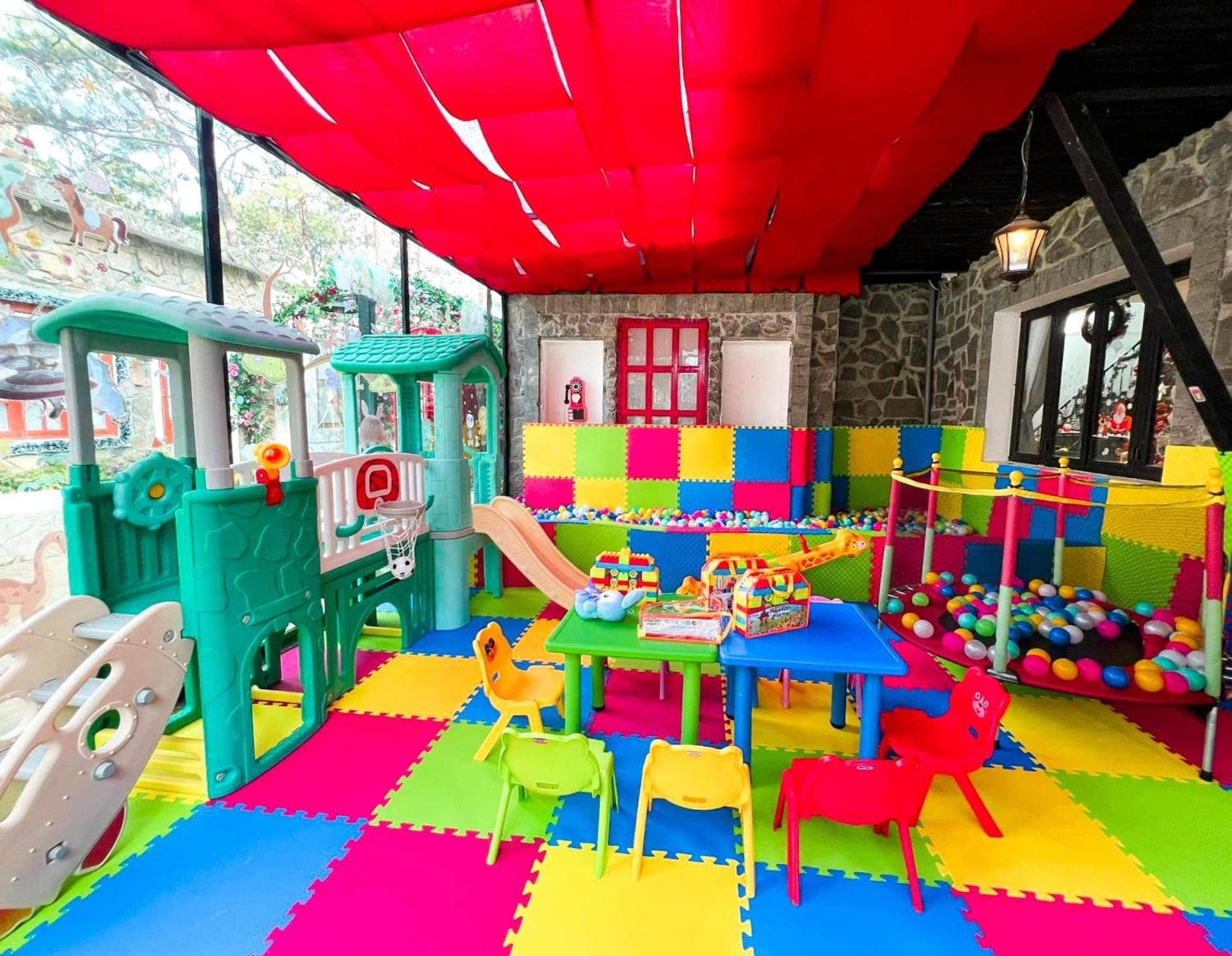 De Vivre Homestay Mang Den Kon Von Kla 외부 사진